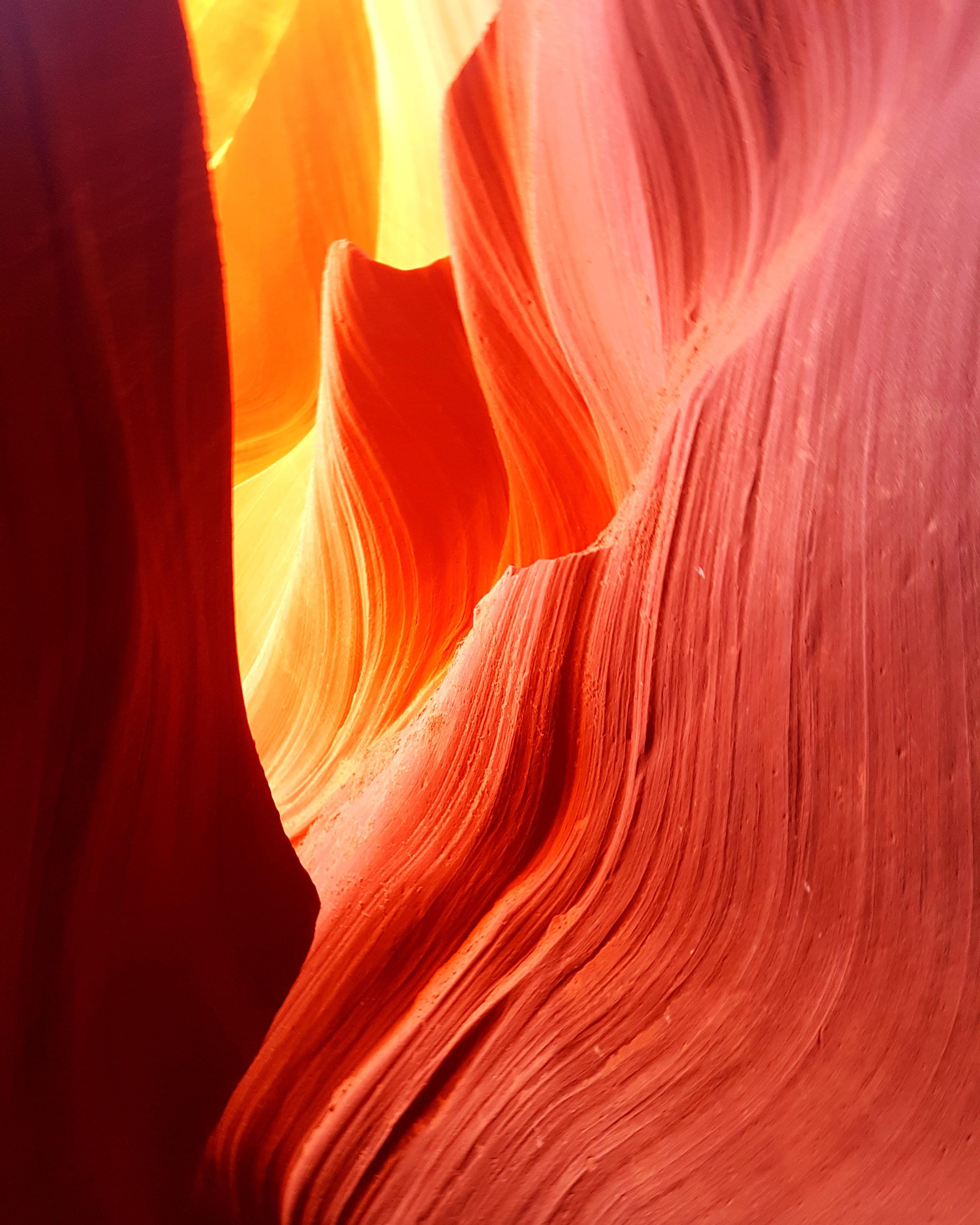 Antelope canyon hit by the sun